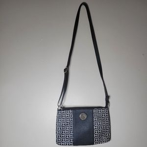 Tommy Hilfiger Black Puse